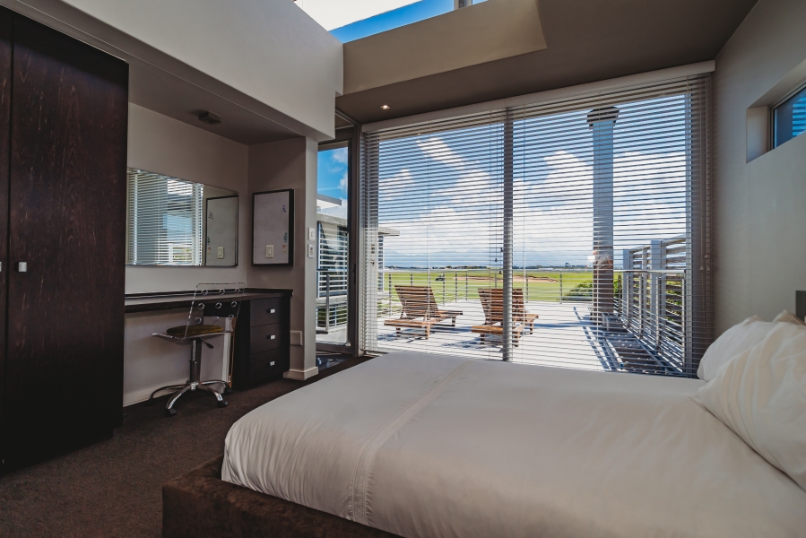 4 Bedroom Property for Sale in Oubaai Western Cape